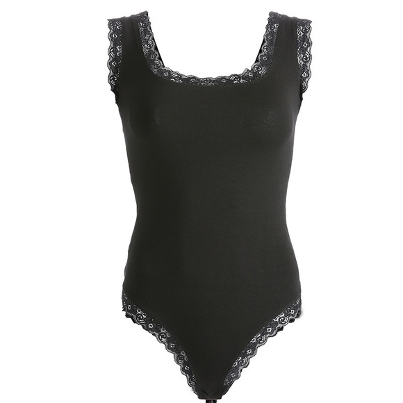 Black and white bodysuit - Picture 3 of 3